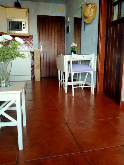 Apartamento Con Vistas Al Mar Арона Екстер'єр фото